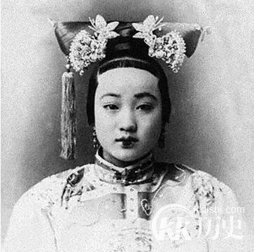 清宫秘史 光绪为之宠爱一生的珍妃有多美