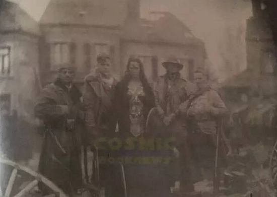 你需要恶补的《蝙超大战》所有彩蛋都在这里了