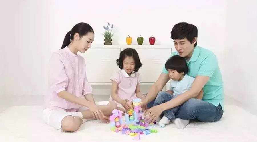 再忙也能教出好孩子, 爸妈只需这样做! - 3023.