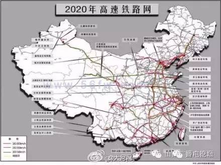郑州飞机场到郑州东站_底特网 焦作将建高铁沿途设置10站。 @大河网 图 太原至焦作铁路工程开工 通车后郑州至太原仅需两小时。 @大河网 图 高铁,在中国铁路的发展史上有着里程碑的意义。对于长治市人民来说,更是一个魂牵梦萦了许多年的心愿。既有的太焦线是我省重要的煤运铁路,也是晋东南地区对外交流的主要货物通道。但由于铁路客运交通的不发达,很大程度地限制了长治市市民与外界旅客的交流,更阻断了想要走进来进行旅游观光、人才交流、物流交换的人的脚步,阻碍了长治市经济的发展。高铁项目的建设,能够有效地解决这一交通弊病,采用CRH系列动车组双线电