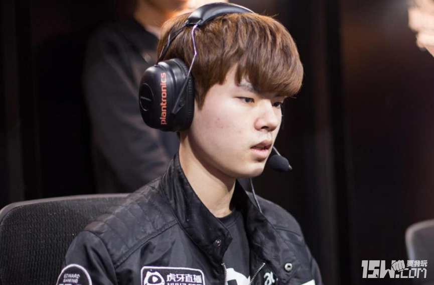 Deft稳定性成隐患 厂长打野还需更凶猛 - 302