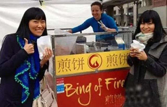 小龙虾每亩一年收入_一年收入十万(2)