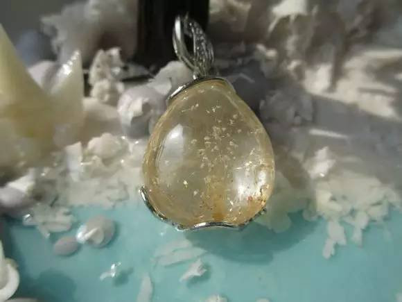 异像水晶的品种及鉴别方式