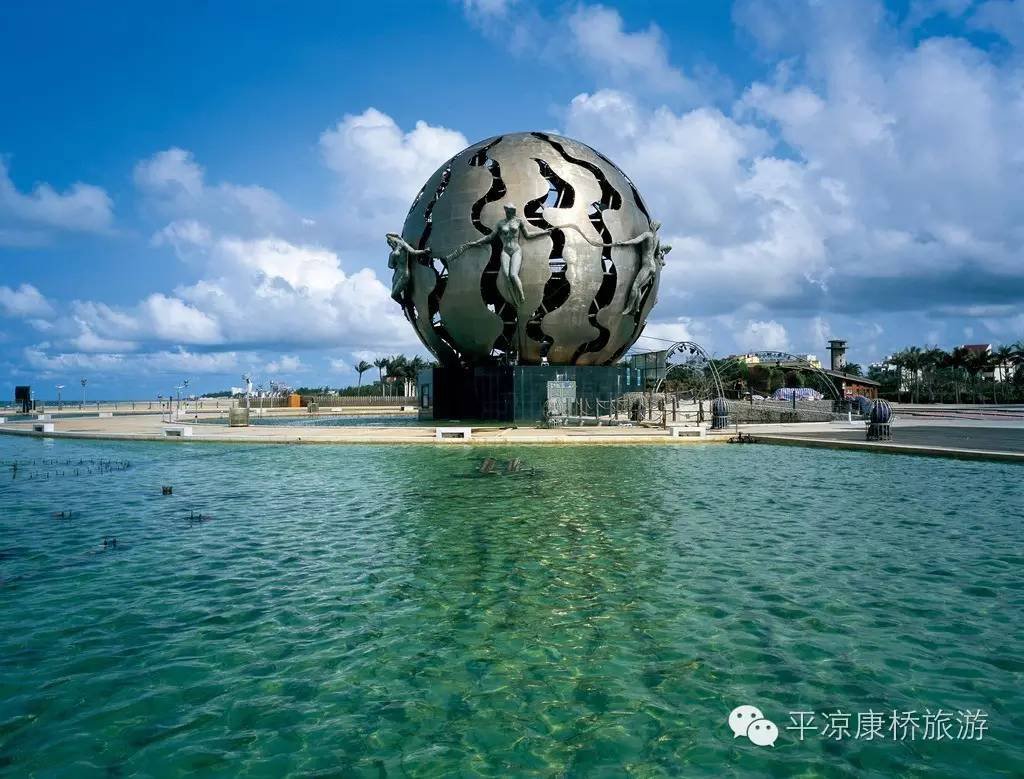 抵达南宁/早餐后,赴北海,中餐后游览北海十里银滩--天下滩[ 北