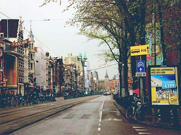 华西村人均收入_人均道路长度(2)