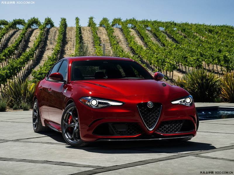 阿尔法·罗密欧 giulia