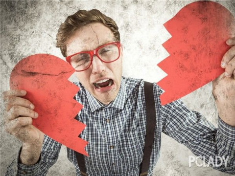 谁在感情上受伤了便不想再爱了