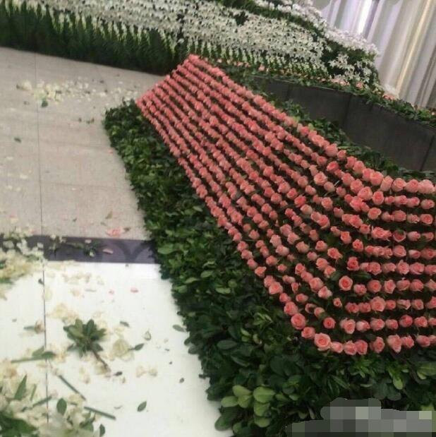 乔任梁追悼会22日举行 现场有他最爱的粉色