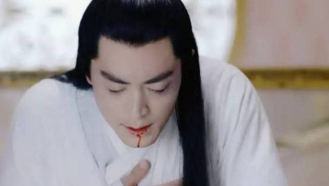 耿直赵丽颖, 专业补刀30年~好让人捉急啊!