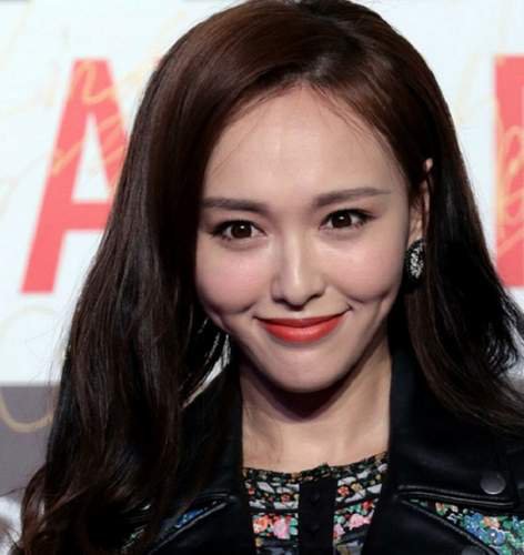 明星酒窝大比拼, 唐嫣最吓人, 刘诗诗最甜, 最美估计是佟丽娅了